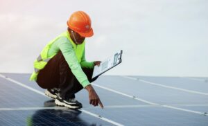 أفضل شركات الطاقة الشمسية في الرياض : طاقات بديلة